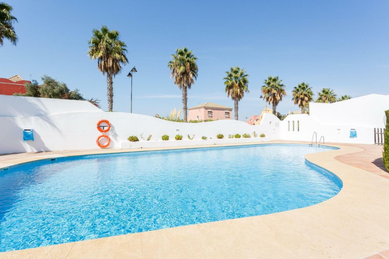 Bonito Apartamento En Campo De Golf Con Piscina Sanlúcar de Barrameda Eksteriør bilde